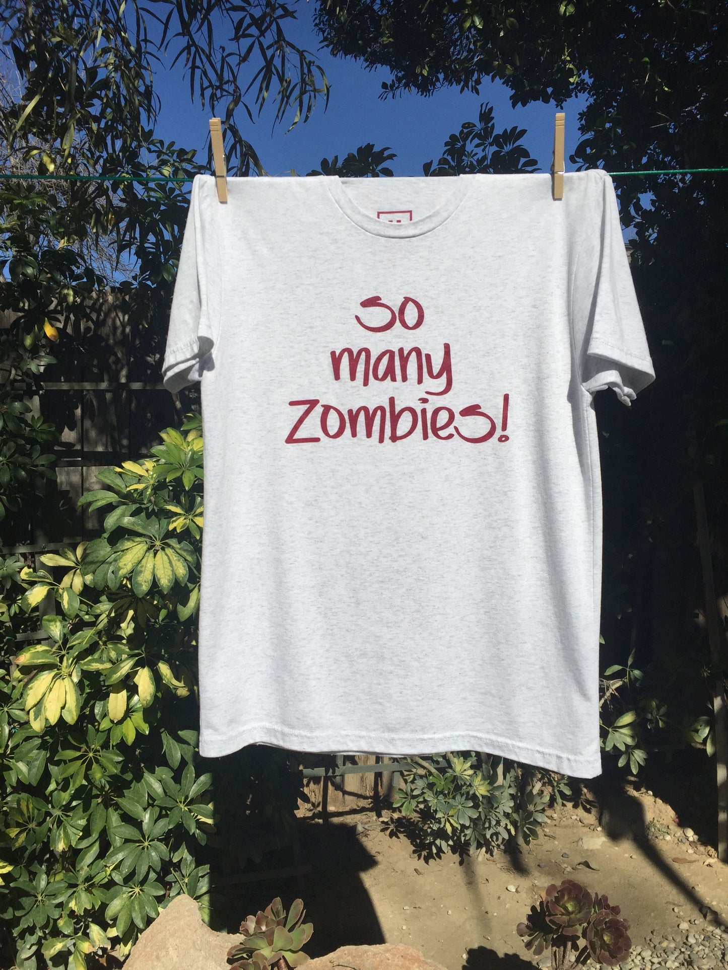 So Many Zombies! - Tee